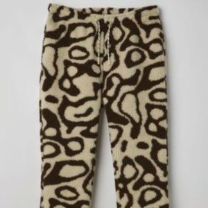 NWT Parks Project Unisex Yellowstone Geysers High Pile Fleece Jogger - Medium